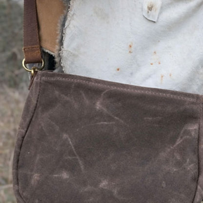 Campcraft Outdoors Grizzlies Satchel